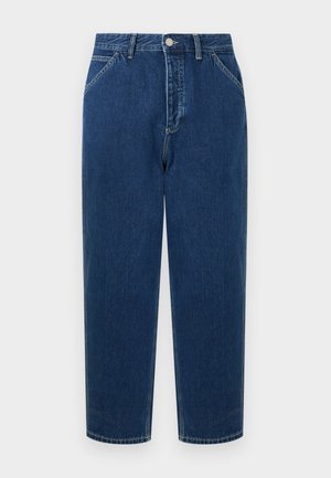 Donkerblauwe, high-waisted, rechtvallende spijkerbroek met knopen en rits aan de voorkant, steekzakken aan de zijkant en lussen voor een riem.