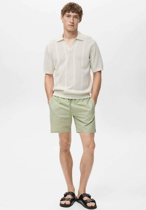 SEERSUCKER - Swimming shorts3