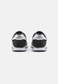 new balance gm500 noir