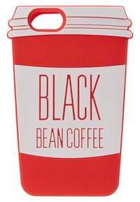 Custodia per telefono a forma di tazza di caffè rossa, realizzata in gomma, con accenti bianchi e testo audace che recita "BLACK BEAN COFFEE." Bordo arrotondato.