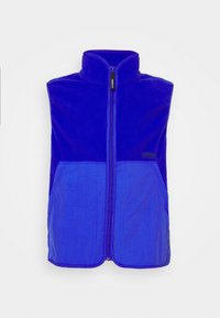 Chaleco sin mangas azul en una tela suave y texturizada. Presenta un cuello alto, cierre completo y dos bolsillos frontales con un panel inferior liso.