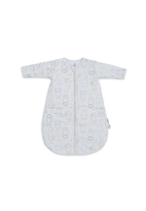 Gigoteuse blanche pour bébé avec manches longues, fermeture éclair à l'avant, et motifs lapin et ours gris clair partout.