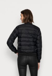 Tommy Hilfiger SORONA PADDED  - Blusão aviador - black