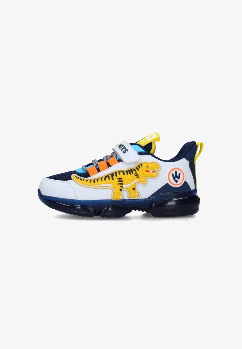 Sneaker con una combinazione di colori bianca, blu navy e arancione, caratterizzate da un design di dinosauro giallo sul lato e dettagli in rete per la traspirabilità.
