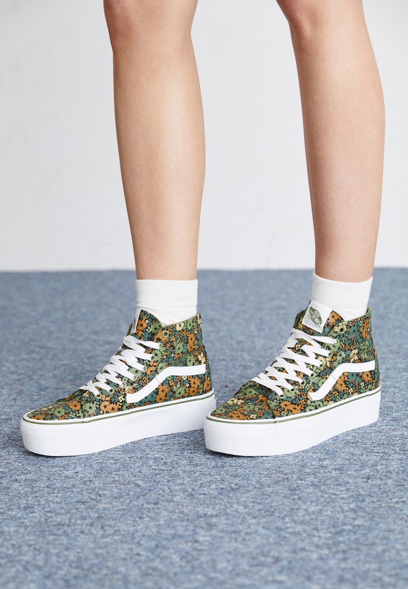 sk8 hi camo