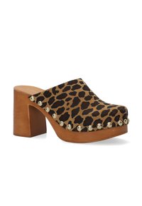 Leopard print clogs with a wood block heel and gold studs along the edge. Soft fabric upper and rounded toe design.