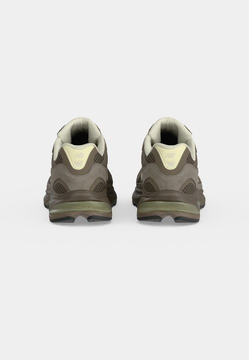 New Balance U2010 UNISEX - Trainers - brown/beige — foto 4