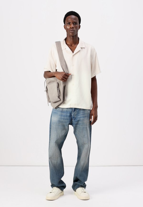 Camp Collar Textured Button-Up Shirt - Shirt - french oak3