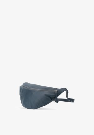 Blå stofbælte taske med en glat tekstur, lynlåslomme og justerbar rem. Slank profil og buet design for ergonomisk bæring.