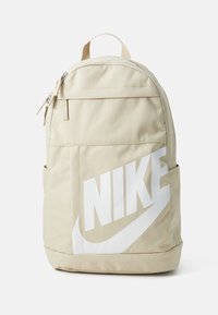 Unselected, desert khaki