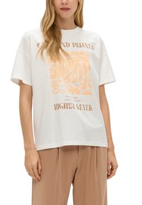 QS MIT FRONT - T-Shirt print - creme