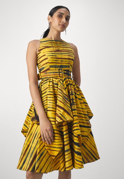 Lukhanyo Mdingi FRILL SLEEVLESS - Cocktail φόρεμα / Φόρεμα για πάρτι - frosty chalk