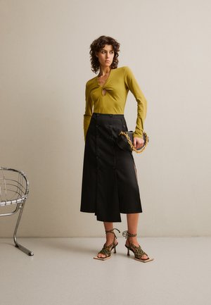 LONG SLEEVE KEYHOLE - Longsleeve - olive