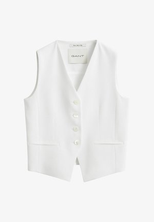 Wit op maat gemaakt vest met vier knopen aan de voorkant, twee steekzakken en een V-hals kraag, gelabeld GANT.