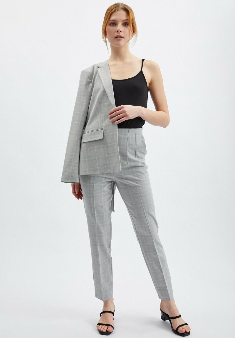 ORSAY Chino lichtgrijs