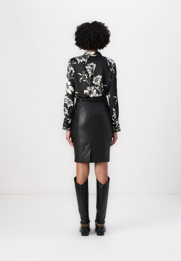 CLIO  - Pencil skirt4