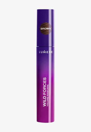Lilla tube af Lumene Wild Forces volumenmascara med "Brun" nuance angivet på låget.