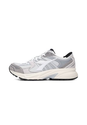 COMBI RUNNER - Sneakers - grijs