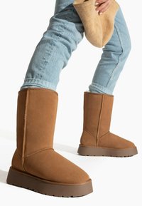 Gooce PIKES - Botas para la nieve - chestnut