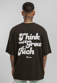 Dropsize - GROW RICH  - Camiseta estampada - washed black Imagen en miniatura 1