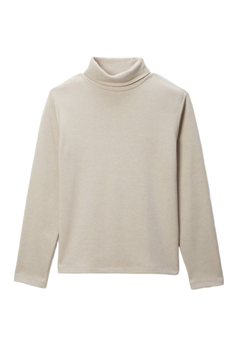 Un haut col roulé beige fabriqué à partir de tissu côtelé. Il présente des manches longues et un col haut. Design simple et uni avec une coupe droite à l'ourlet.
