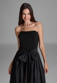 Swing SET - Maxirok - black