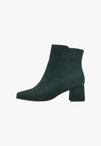 Selezionato, green suede