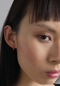 Maria Black SPAETI HUGGIE - Vienas auskaras - silver-coloured