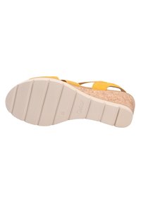 Gabor Wedge sandals - mango