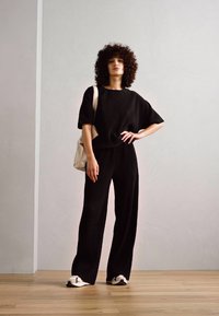 b.young BYTRISSA - Broek - black