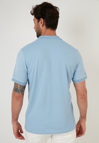 Buratti SLIM FIT - Polokošeľa - baby blue
