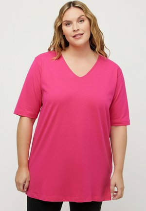 Ulla Popken V-AUSSCHNITT, HALBARM - T-shirt basic - magentapink