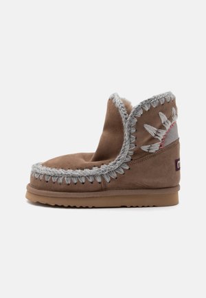 Mou, ESKIMO 18 SUN MOON - Winter boots - dark stone