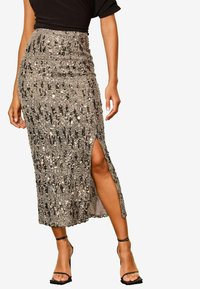 Lipsy TALL FIT - SEQUIN COLUMN MIDI - Trapecinis sijonas - silver