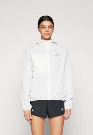 Nike Performance TRAIL - Løpejakke - phantom/university gold/silver/mink brown
