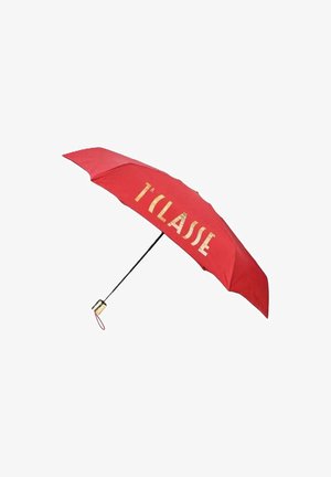 Ombrello rosso con testo dorato "T'classe." Presenta un manico e un'altezza neri, e una copertura con una texture liscia.