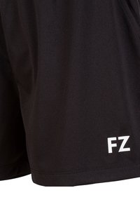 Svarta sportshorts i ett lättviktigt material, med en vit tryckt logotype "FZ" på nedre högra sidan och en mjuk textur.