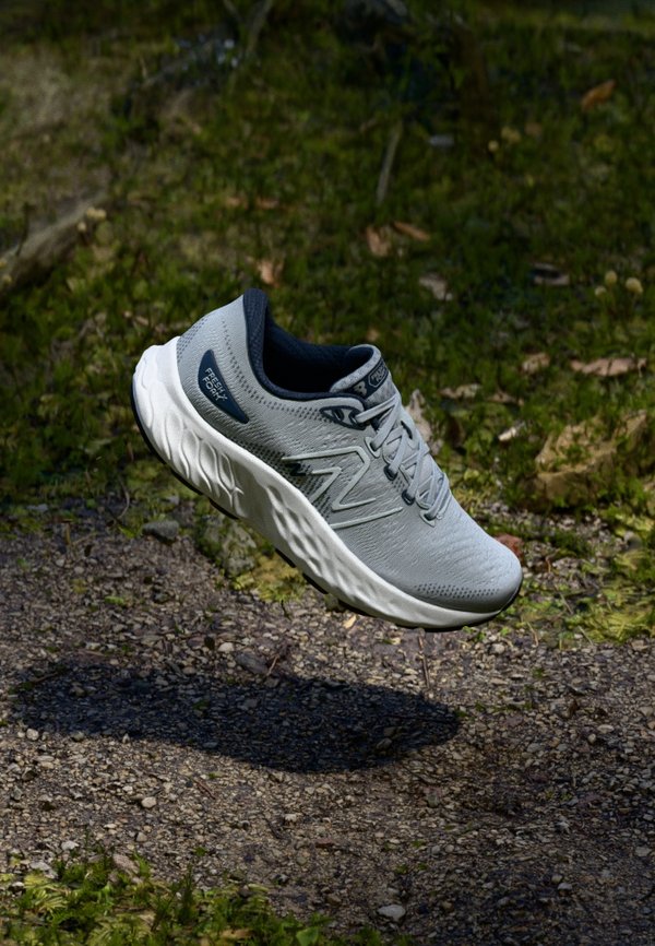 FRESH FOAM X EVOZ ST - Road running shoes4