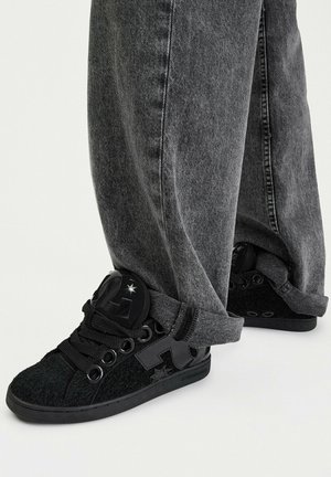 DC Shoes, DC SHOES SNEAKERS WOMEN'S BLACK 5907964223887 - Skate shoes - black