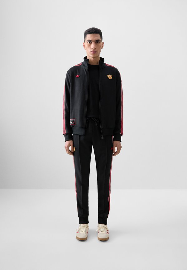 MANCHESTER UNITED ICON JACKET - Club wear3