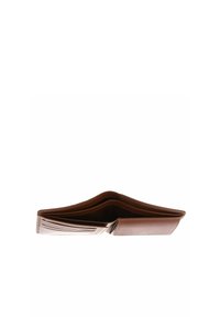 Portefeuille en cuir marron ouvert, montrant plusieurs emplacements pour cartes et une poche à monnaie, vide sans liquide ni cartes à l'intérieur.