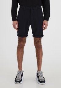 Tailored Originals - Tailored Originals TOFREDERIC - Shorts 7193104 - Shorts - insignia b Thumbnail Image 1