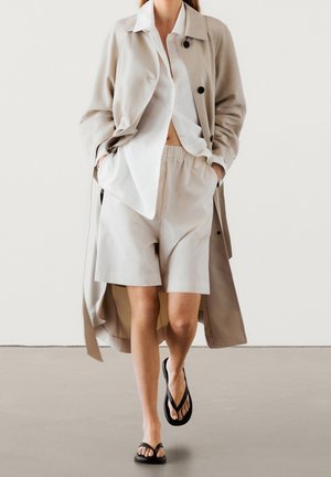 Trenchcoat - beige
