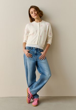 Next, CREW NECK - Gilet - ecru pink bows
