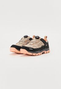CMP KIRUNA UNISEX - Pantofi drumeție - sabbia