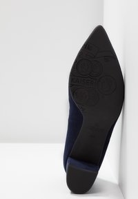 Peter Kaiser Decolleté - dark blue