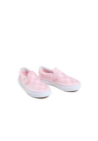 Roze instapschoenen met een geruit patroon, gemaakt van een glad materiaal, met witte rubberen zolen en minimale stikdetails.