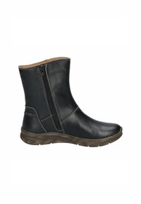 Bottine en cuir noir avec fermeture éclair sur le côté, col rembourré et semelle marron texturée. Présente des coutures contrastées et une finition lisse.