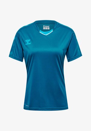 Maillot de sport teal avec un col en V, des manches courtes et un subtil accent blanc le long de l'encolure. Fabriqué en tissu lisse et léger.