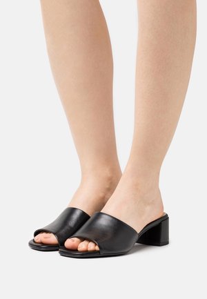 Tamaris, Mules à talons - black